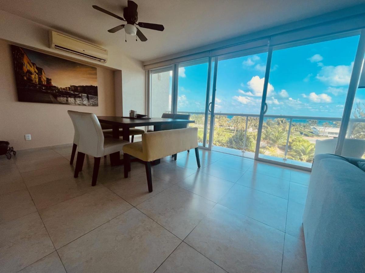 Punta Me Luxury Apartments Ocean View & Beach Front In Amara Cancún Exteriör bild